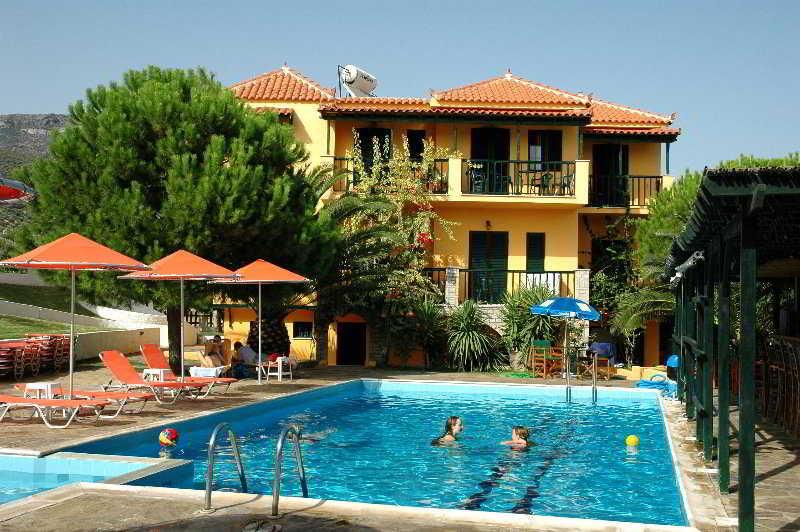 Hotel Ledra Marathókampos Exterior foto