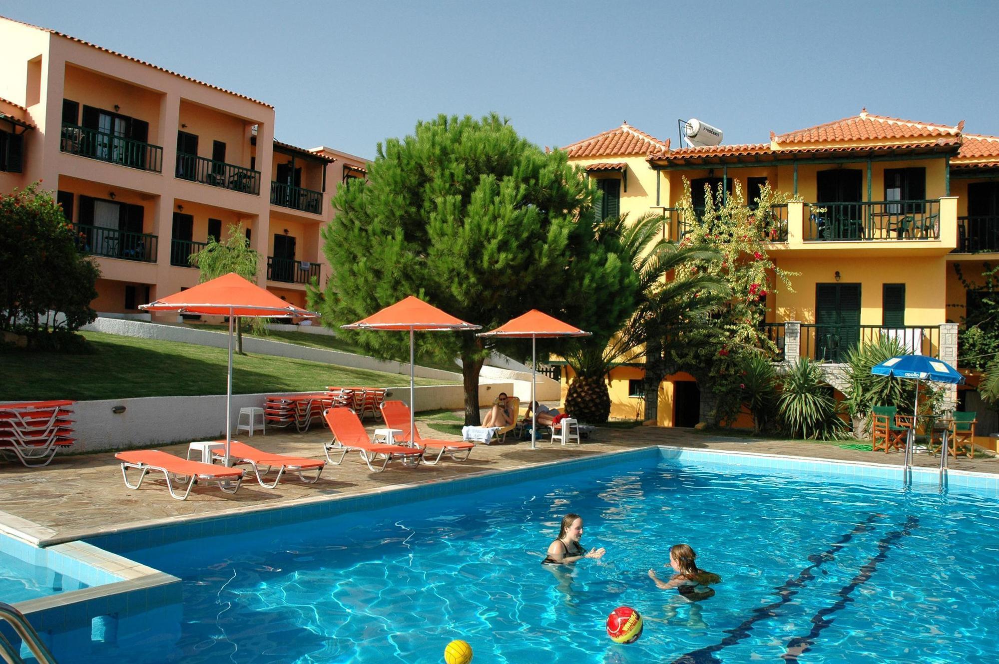 Hotel Ledra Marathókampos Exterior foto