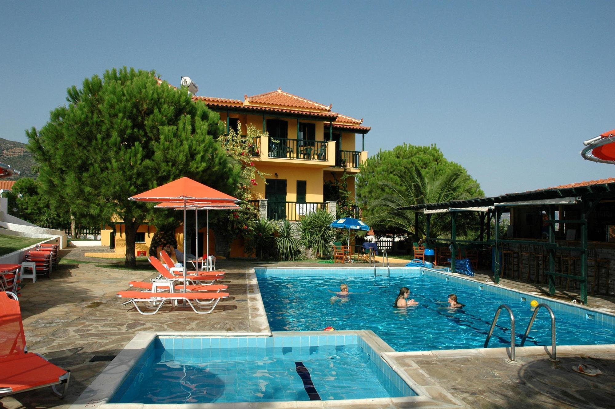 Hotel Ledra Marathókampos Exterior foto