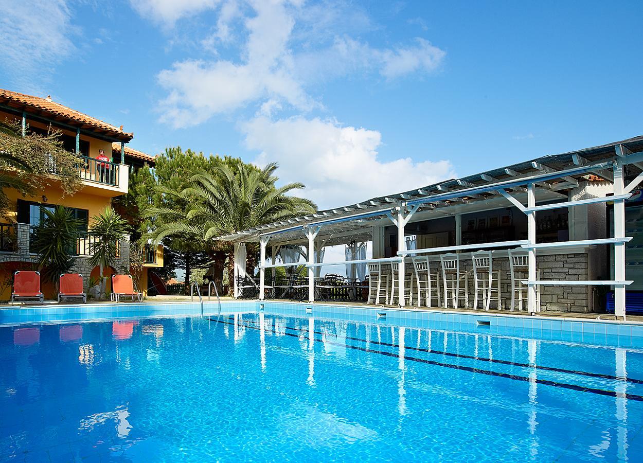 Hotel Ledra Marathókampos Exterior foto